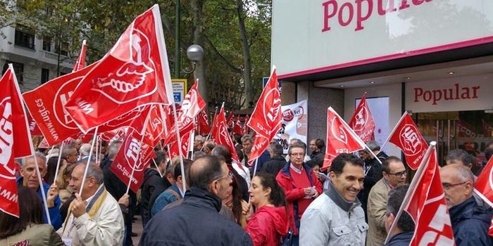Los sindicatos del Popular no descartan la huelga ante las prejubilaciones