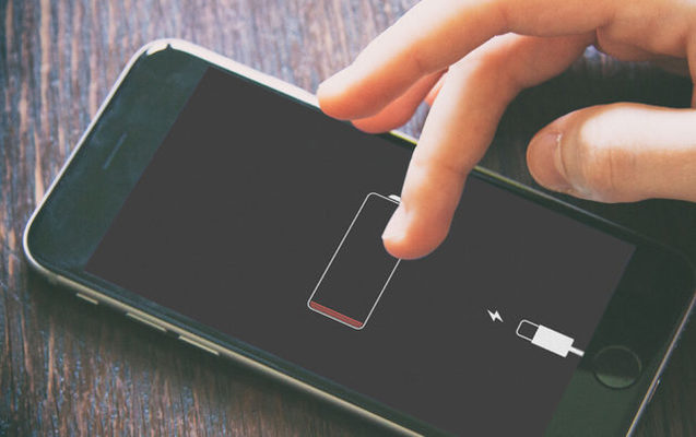 Cabreo entre los usuarios de Apple. El iPhone se apaga con el 30% de batería