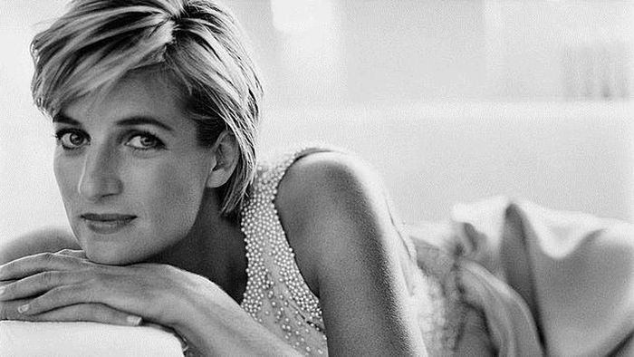 Se cumplen 20 años de la muerte de Lady Di: Las consecuencias e incógnitas en torno a su fatídica muerte