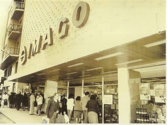 Grandes superficies donde comprábamos en los 80 43 Merca2.es simago12 Merca2.es