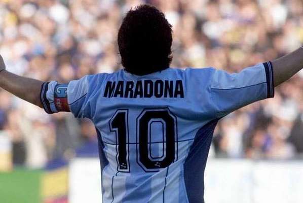 Maradona lleva a los tribunales a Dolce & Gabbana
