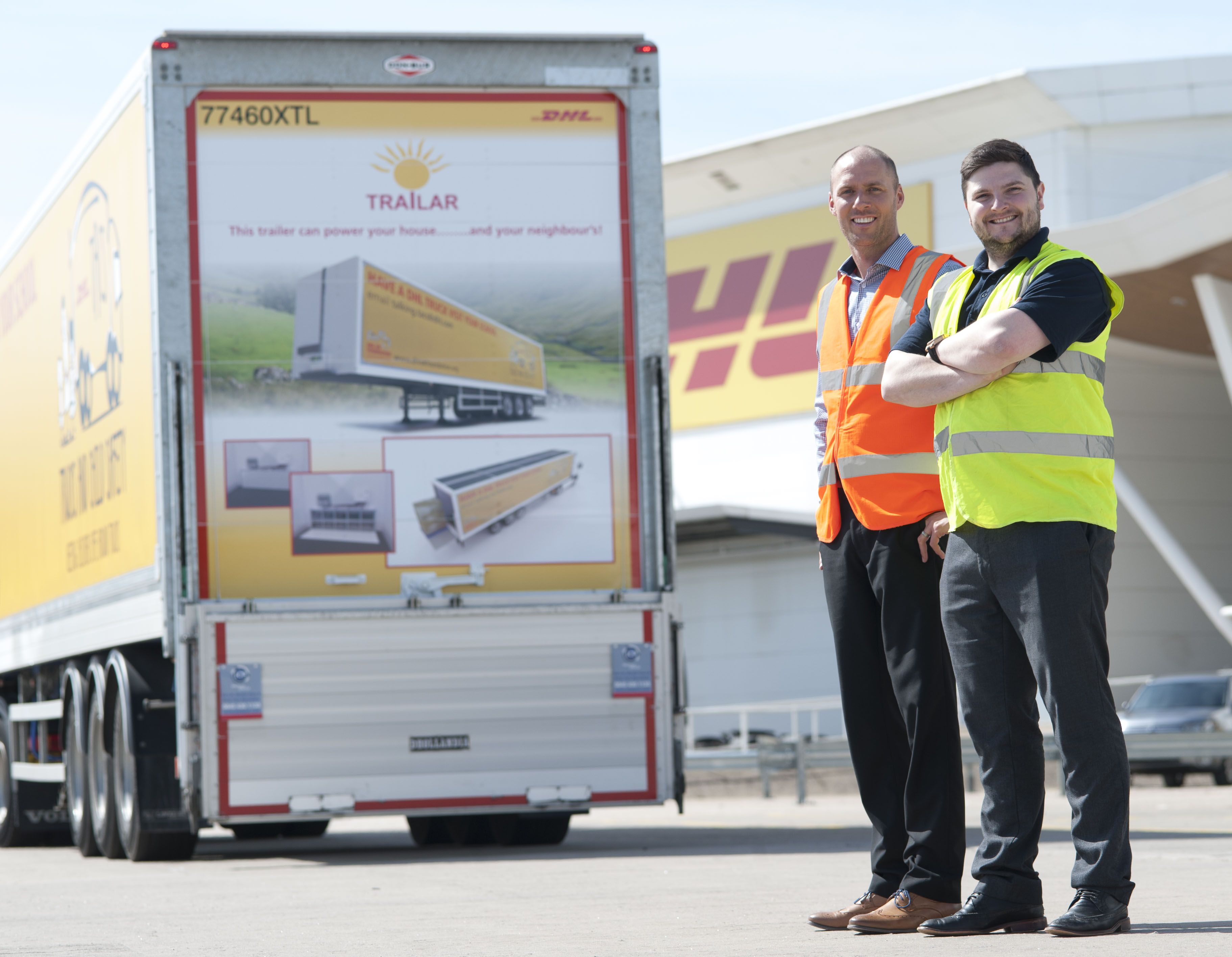 Deutsche Post DHL Group comienza a recargar los camiones con energía solar Foto de Sistema TRAILAR de DPDHL Group para camiones