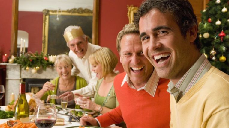 Trucos para no matar a tu cuñado en la cena de Nochevieja 14 Merca2.es cena2 Merca2.es