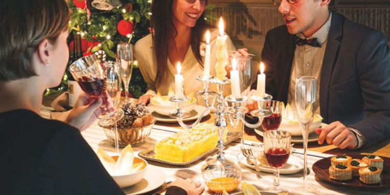 Trucos para no matar a tu cuñado en la cena de Nochevieja 16 Merca2.es cena4 Merca2.es