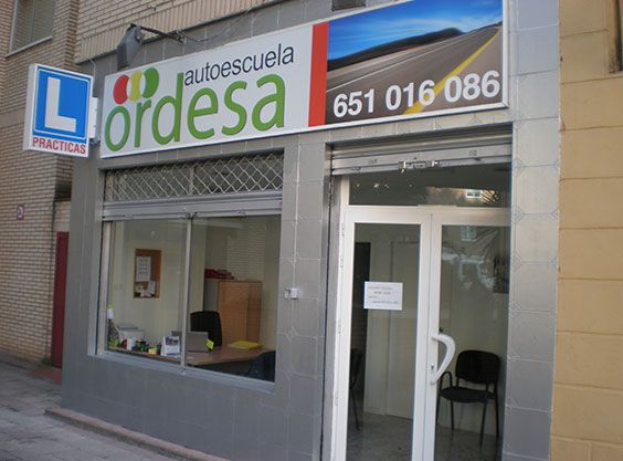 Foto de autoescuelas zaragoza