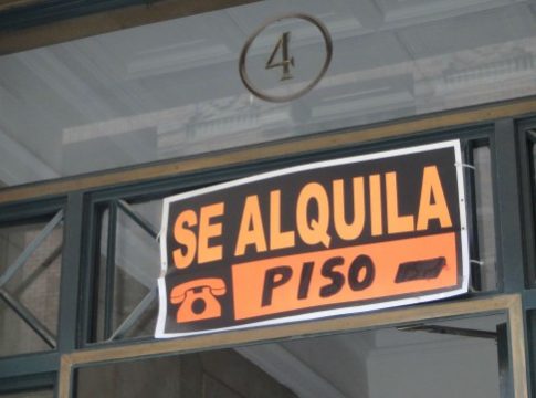 Cartel 'se alquila' euro