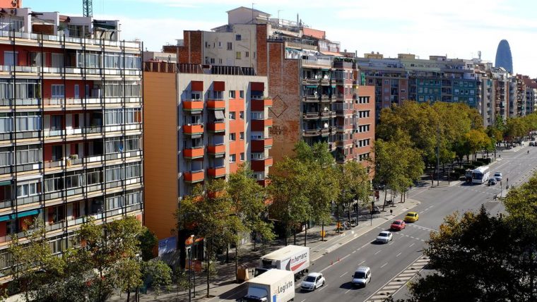 De Madrid al cielo: la capital alcanza precios récord de venta