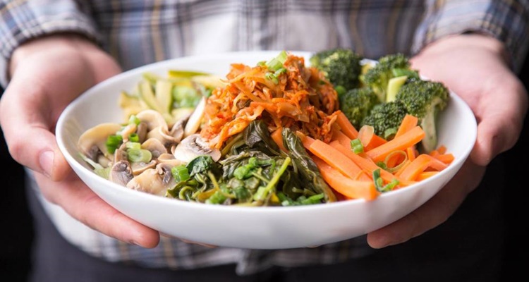 Quiénes están detrás del "real food", la nueva (¿y peligrosa?) tendencia alimentaria que arrasa en Instagram 4 Merca2.es Jaque a la industria alimentaria