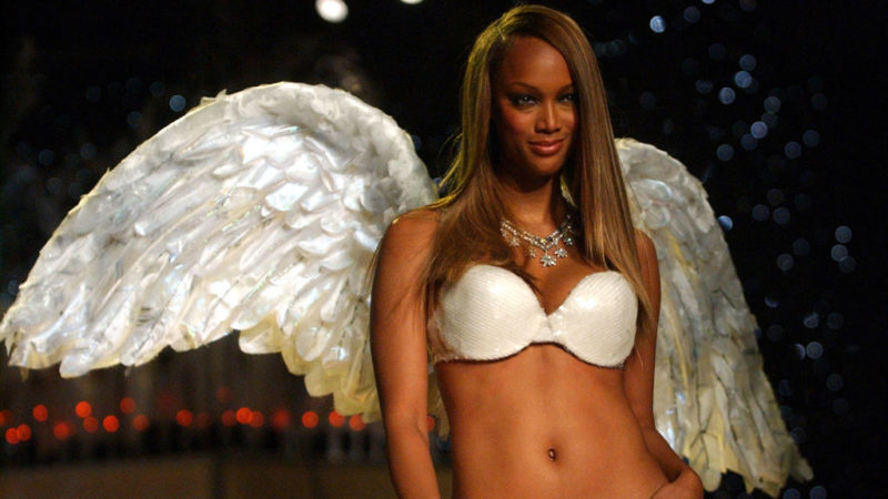 Victoria’s Secret: las modelos más conocidas 2 Merca2.es Tyra Banks possando