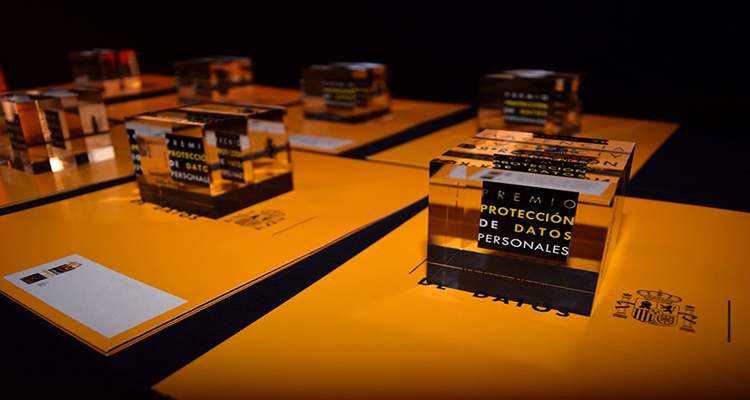 La AEPD dice que no deberá a afectar a las fuentes originales Google