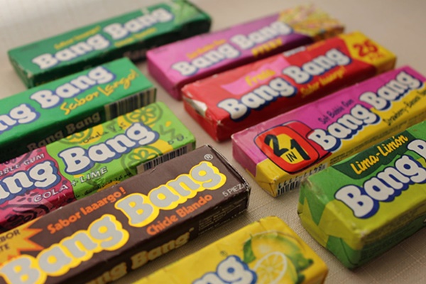 Bang Bang, Cheiw y otros chicles de sabores flipantes de tu infancia 7 Merca2.es Bang Bang