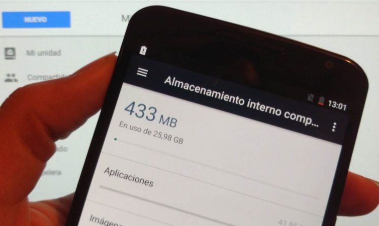 Si quieres liberar espacio en tu móvil esto es lo que tienes que hacer 2 Merca2.es Liberar espacio configuración Android del móvil