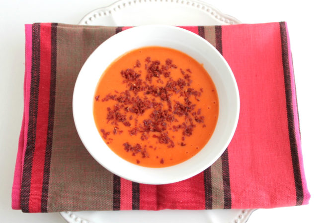 Salmorejo: te contamos cuáles son los mejores y peores de los supermercados 6 Merca2.es tomate