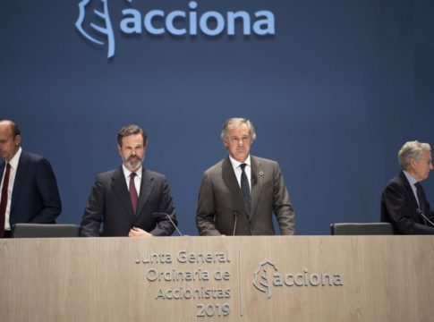 Acciona Acciona