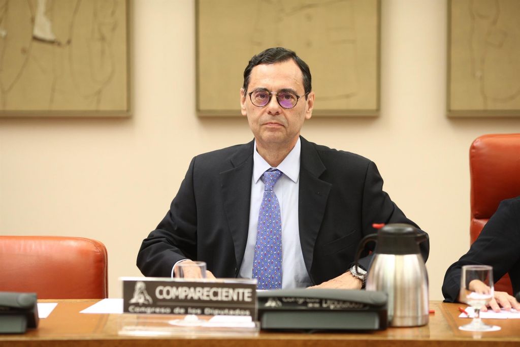 Caruana (BBVA) pide desproteger a las ‘bigtech’ de la escasa regulación