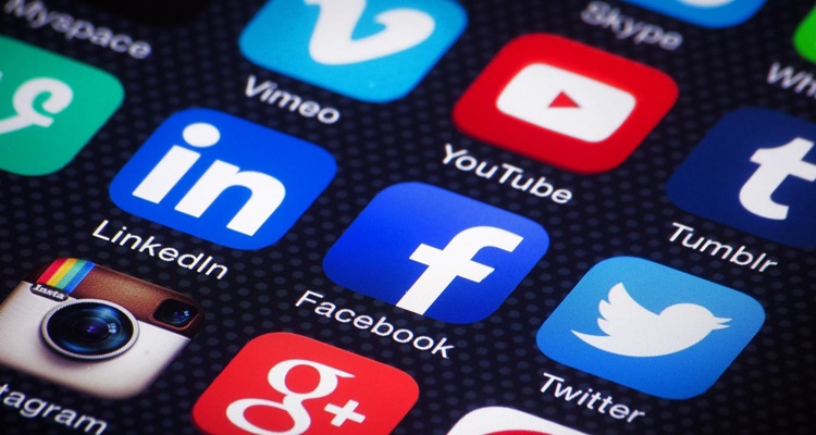 Facebook identifica hasta 100 conceptos mas