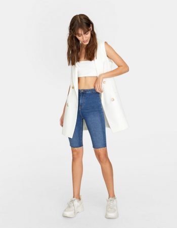 Stradivarius: 10 prendas por menos de 15€ en rebajas 5 Merca2.es Jeans de ciclista de Stradivarius