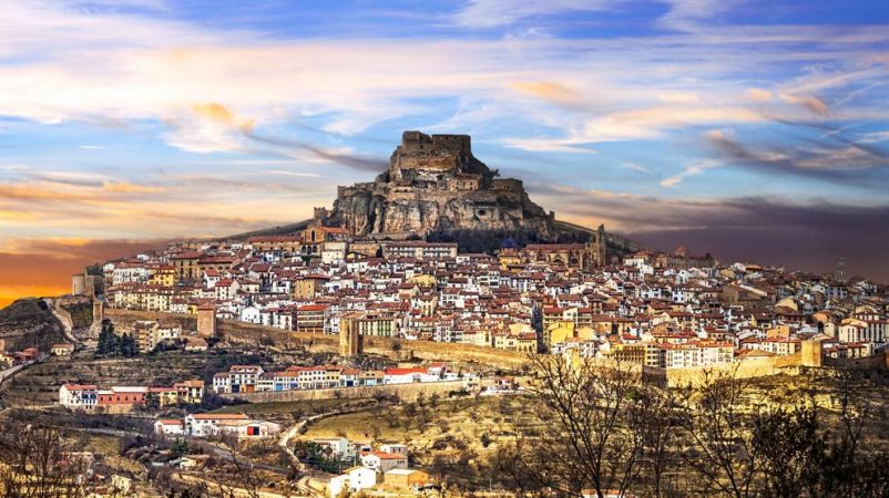 Diez pueblos bonitos de España a los que escaparte un fin de semana 37 Merca2.es Morella, pueblos bonitos de España