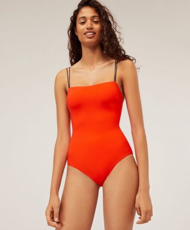 Oysho: los bañadores de purpurina y lentejuelas que harán de ti una sirenita en el mar (seas como seas) 8 Merca2.es Bañador de Oysho