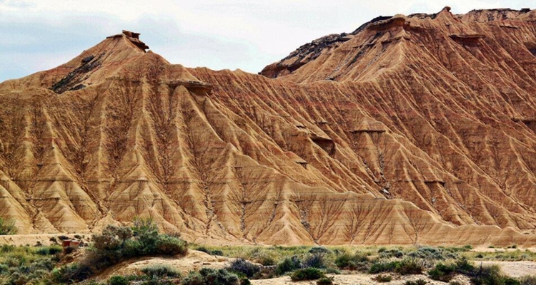 Las Bardenas Reales, destinos con similitudes a la superficie de la Luna