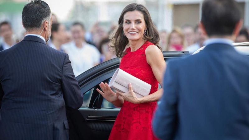 Los 10 desplantes de Letizia que han tenido que aguantar en Casa Real 6 Merca2.es Letizia Ortiz