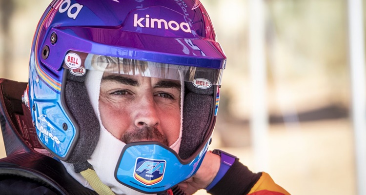 Los pulgares de Fernando Alonso otro crack como Cristiano Ronaldo