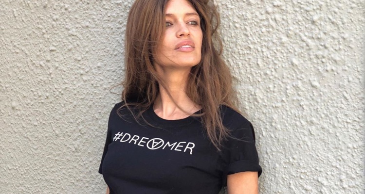 Sara Carbonero tras los pasos de Dulceida