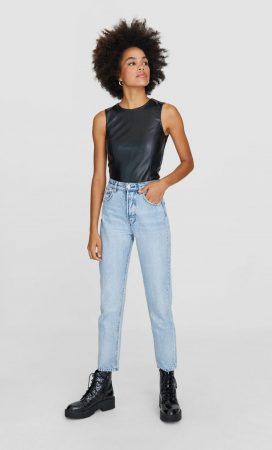 Stradivarius: 10 camisetas y tops para ir fashion esta primavera 9 Merca2.es Top de Stradivarius