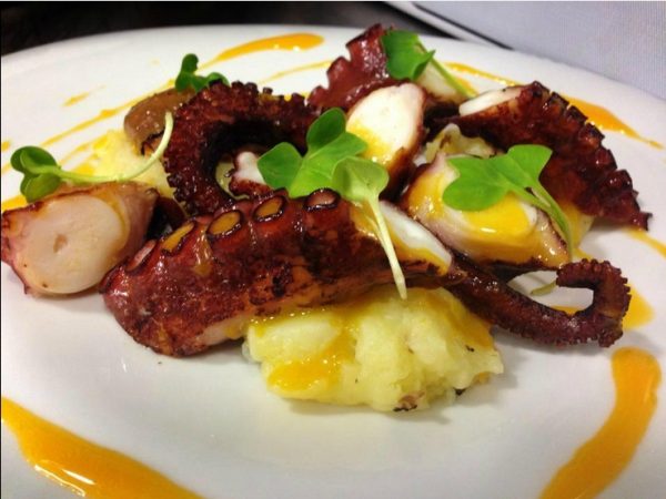 Lugares para comer de rechupete en Zaragoza 35 Merca2.es Pulpo del Cancook