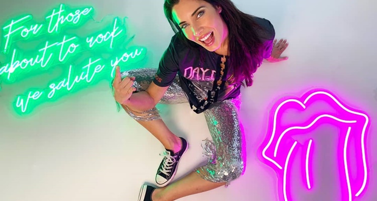 Las Converse negras de Pilar Rubio