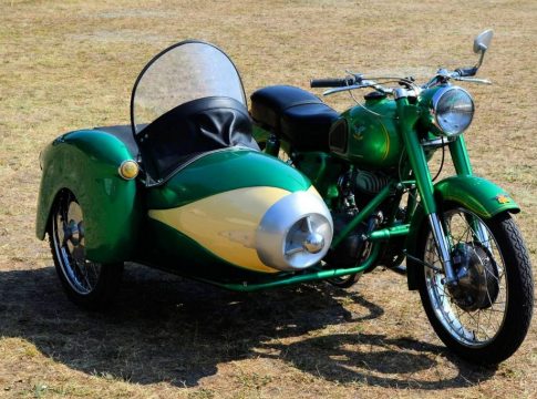 conducir moto con sidecar conducir moto con sidecar