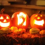 De maquillador de zombis a vigilante de cementerios: los empleos más ‘terroríficos’ de este Halloween