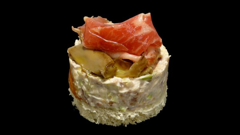 Los mejores canapés con jamón ibérico que deleitarán a tus invitados 6 Merca2.es canapés