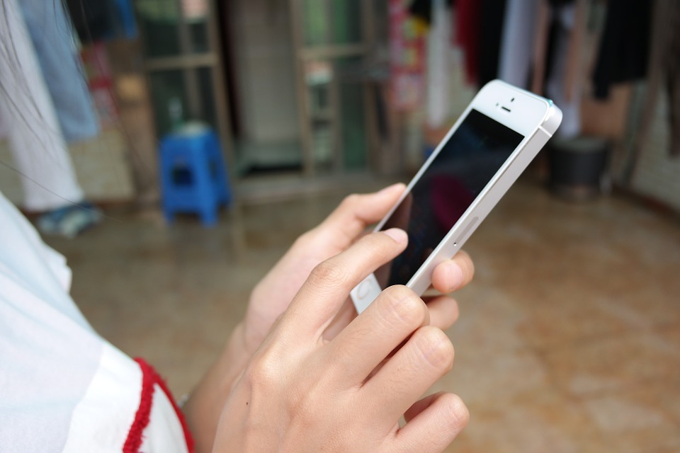 iPhone, Apple Watch