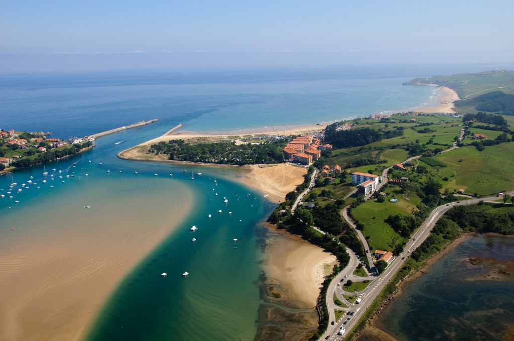 San Vicente de la Barquera vista aérea