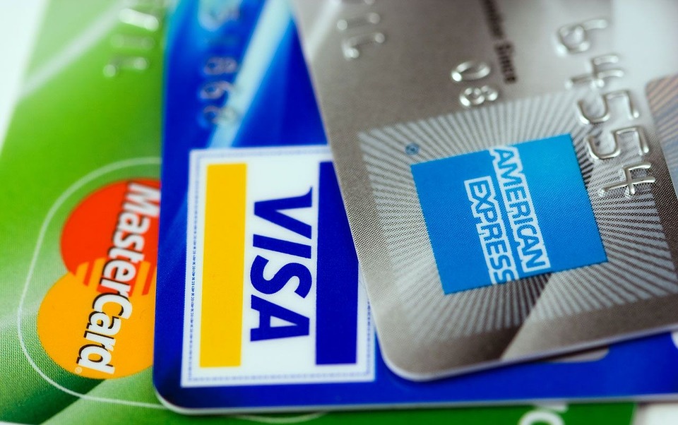 tarjeta de crédito y tarjeta de débito diferencias