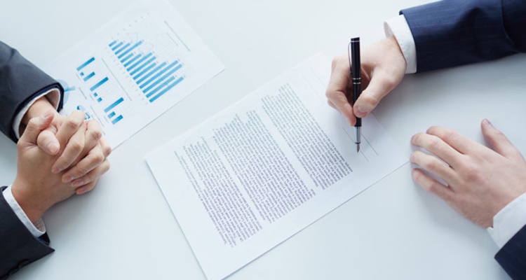 Pagas extras y vacaciones en el finiquito