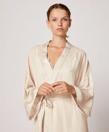 H&M, Oysho o Woman Secret: los chollos de la temporada 32 Merca2.es Bata Oysho