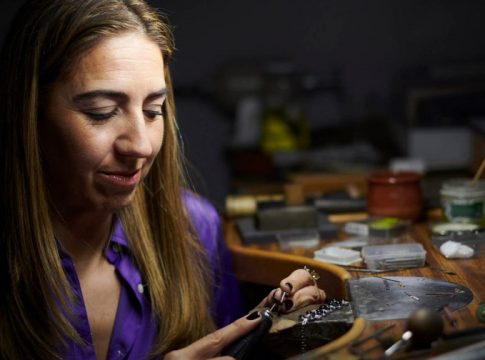 lisi-fracchia-la-joyera-argentina-que-ha-enamorado-a-letizia-y-maxima