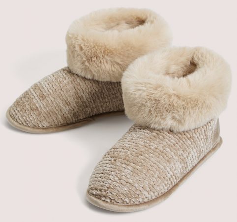 H&M, Oysho o Woman Secret: los chollos de la temporada 31 Merca2.es Zapatillas Oysho