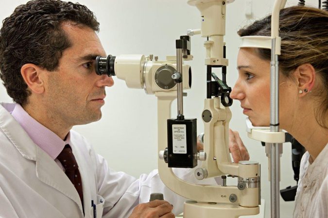 Jordi Gatell i Tortajada médicos oftalmológicos