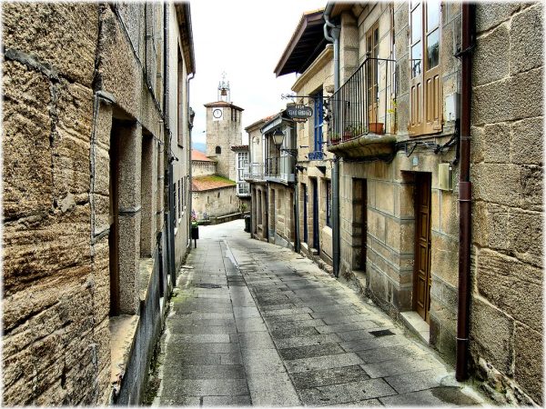 Calle de Allariz, pueblos Instagram