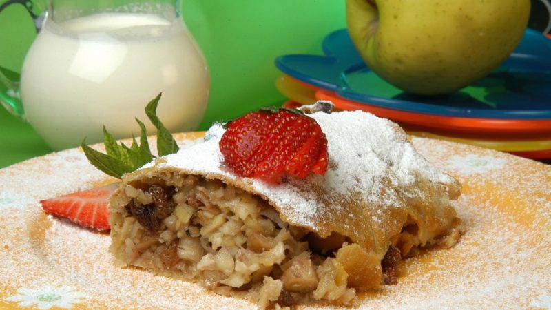 Apfelstrudel postres de navidad