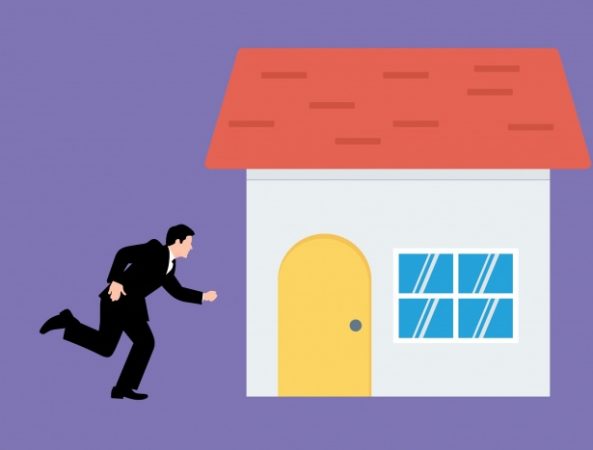 Bienes y servicios, criptomonedas y bitcoins