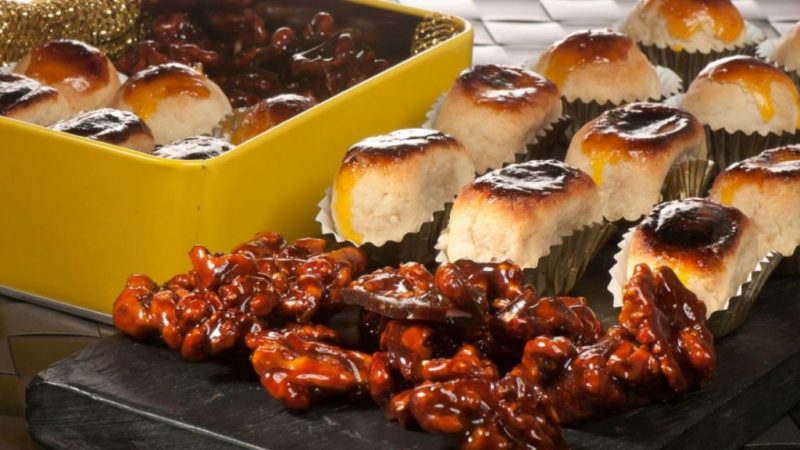 Mazapanes y nueces garrapiñadas