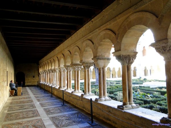Estos son los monasterios más impresionantes de España 9 Merca2.es santo domingo silos Merca2.es