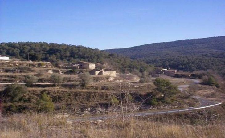 Pueblos en venta de España, Querol