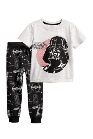 Camiseta y joggers de Star Wars