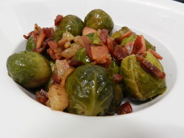 8 recetas de dietas para hacer con Thermomix 5 Merca2.es Coles de bruselas con jamón ibérico