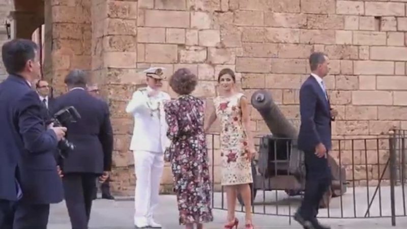 letizia sale corriendo